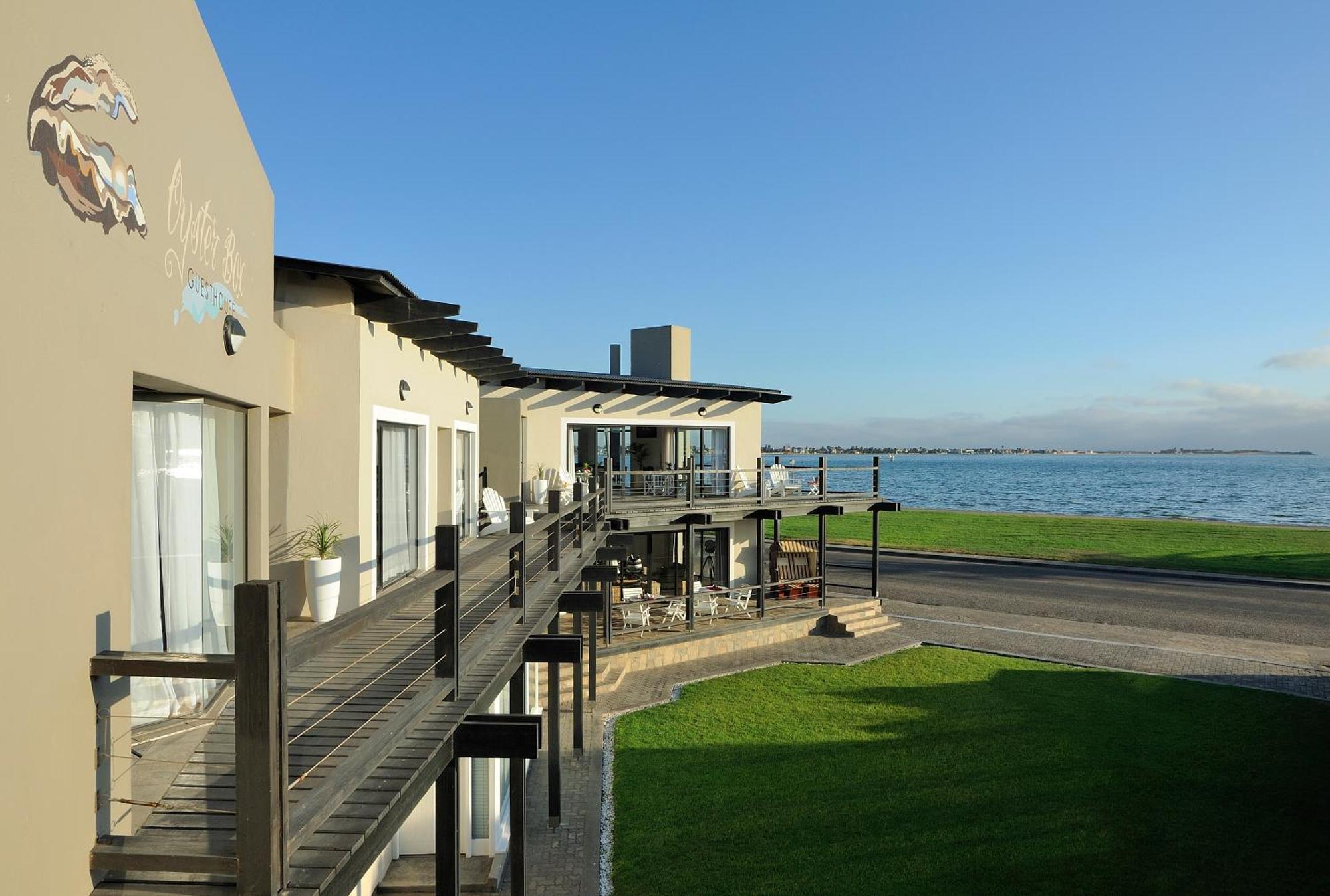 Oyster Box Guesthouse Walvis Bay Exterior photo