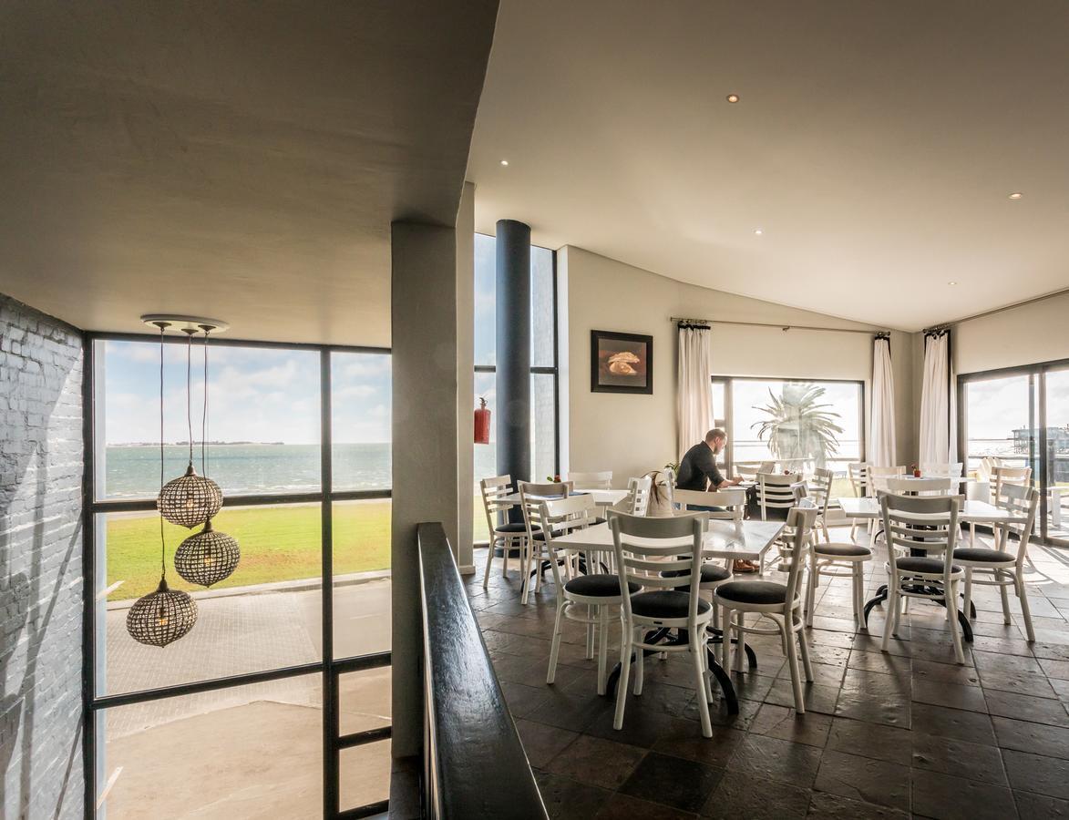 Oyster Box Guesthouse Walvis Bay Exterior photo