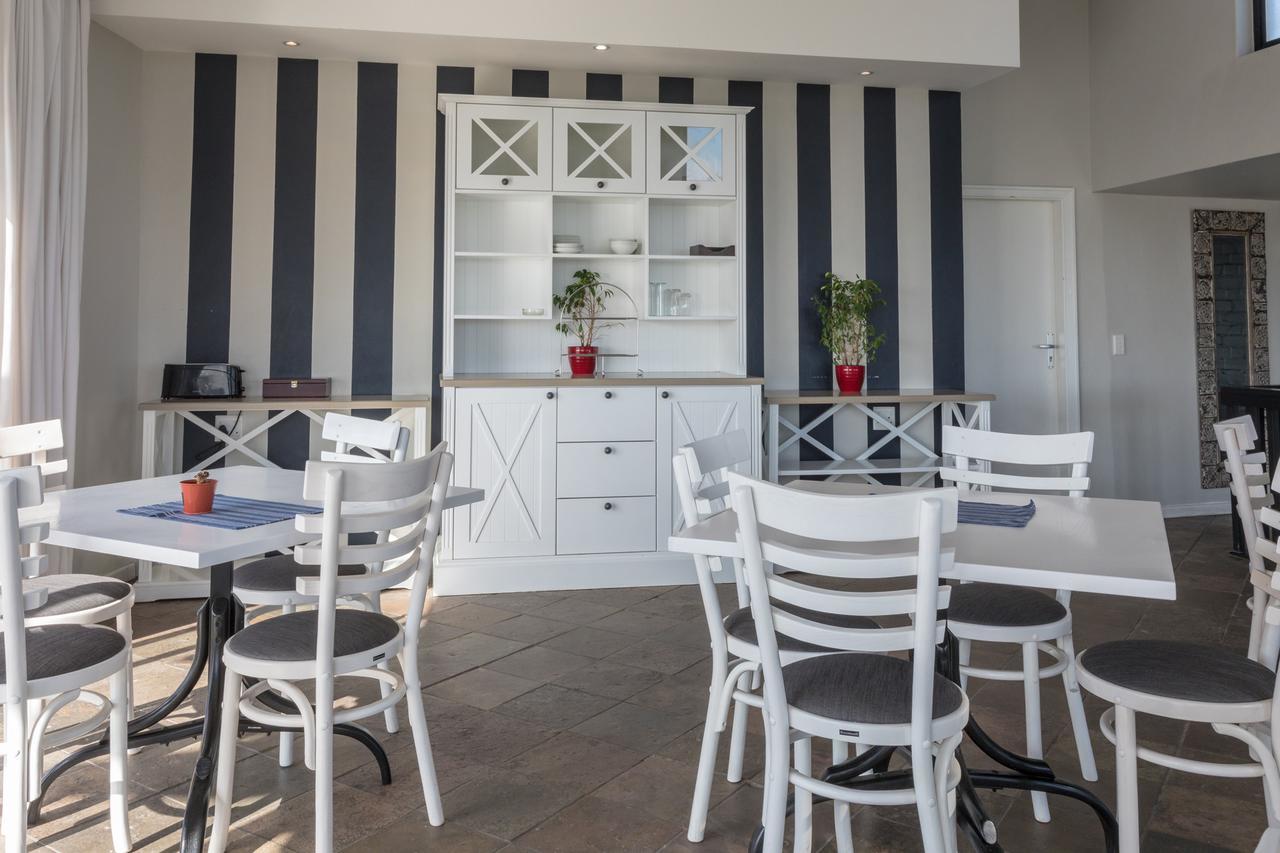 Oyster Box Guesthouse Walvis Bay Exterior photo